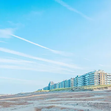 In Near The Beach, Cleaning Included Apartman